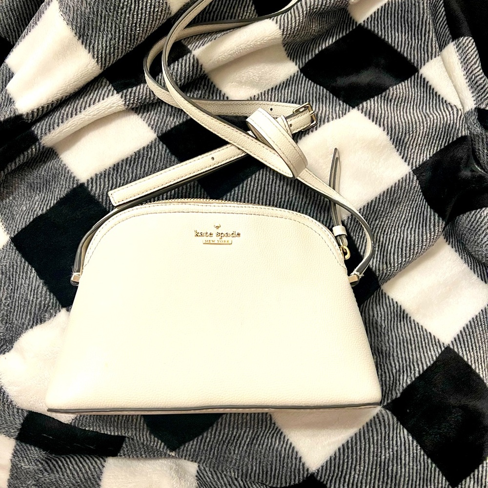 Kate Spade ♠️ crossbody purse in eggshell cream white off white